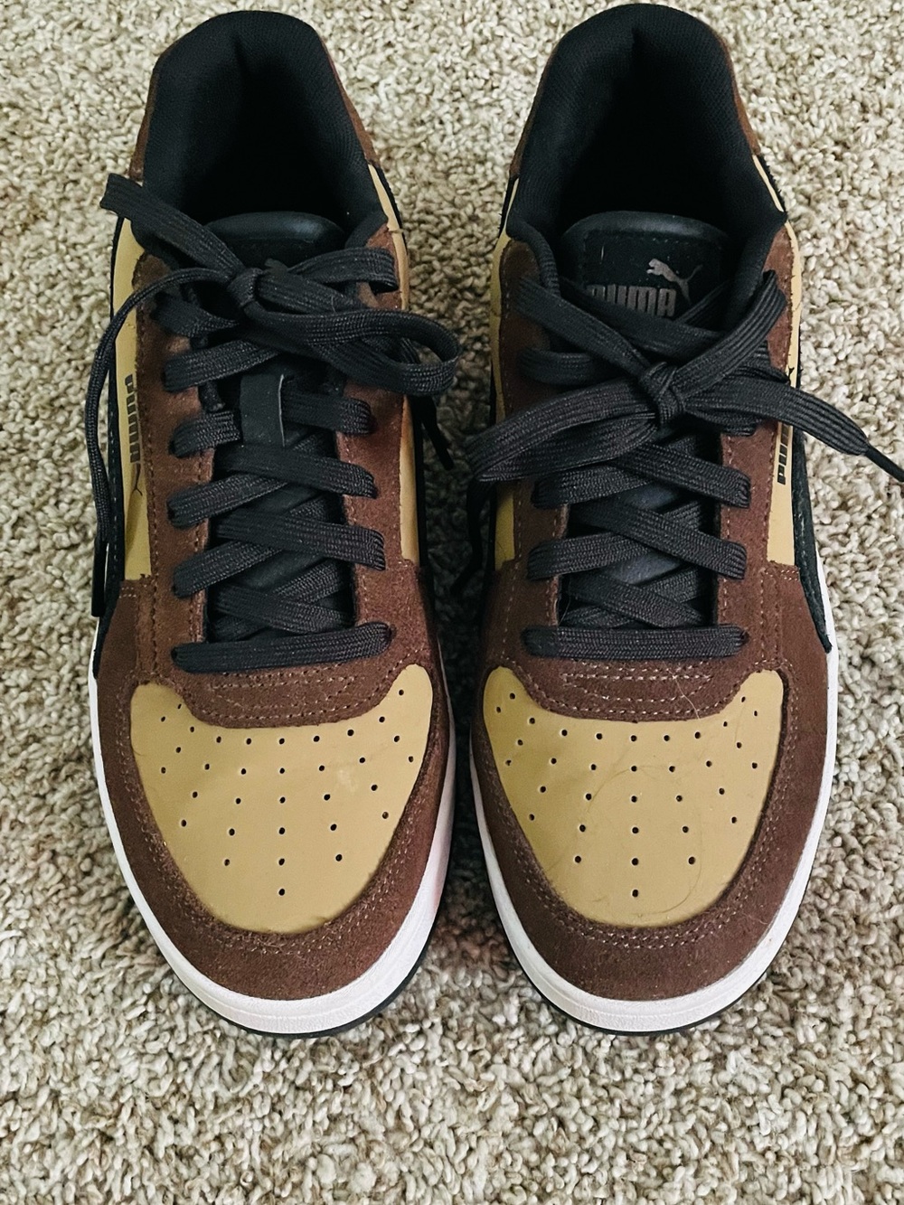 Puma Men’s Brown & Tan Low-Top Sneakers with Black Accents